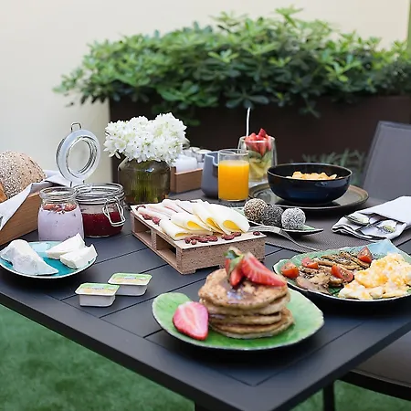 The Leaf Boutique By Omid (adults Only)