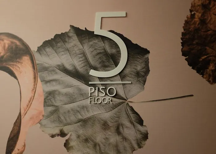 The Leaf Boutique - Adults Only Hotel