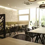 Hotel The Leaf Boutique - Adults Only